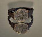 Middeleeuwen, kruisvaardersperiode Bronzen ring Krijger met