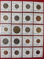 Wereld: 80 munten uit 80 landen, plus 12 bankbiljetten van, Postzegels en Munten