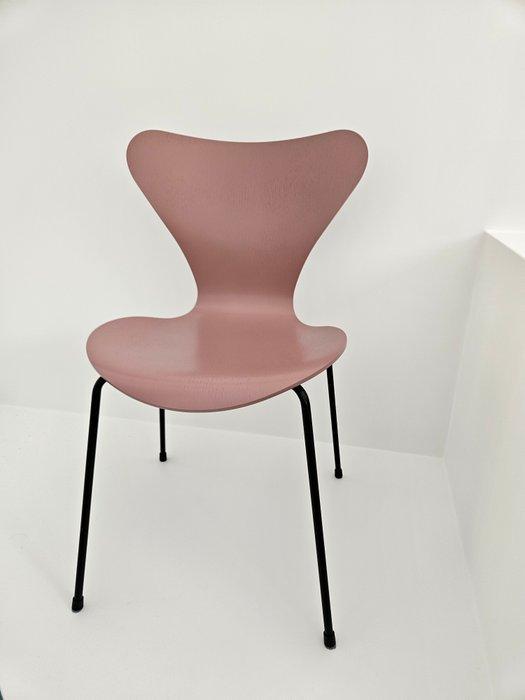 Fritz Hansen - Arne Jacobsen - Eetkamerstoel (6) - serie 7 -, Antiquités & Art, Art | Objets design