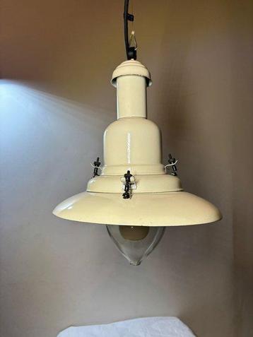 Uccello - Lamp - Emaille Hanglamp van Uccello met Robuuste