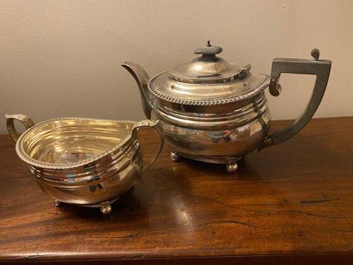 Theepot (2) - .925 zilver - Met matching suikerpot, Antiek en Kunst, Antiek | Zilver en Goud