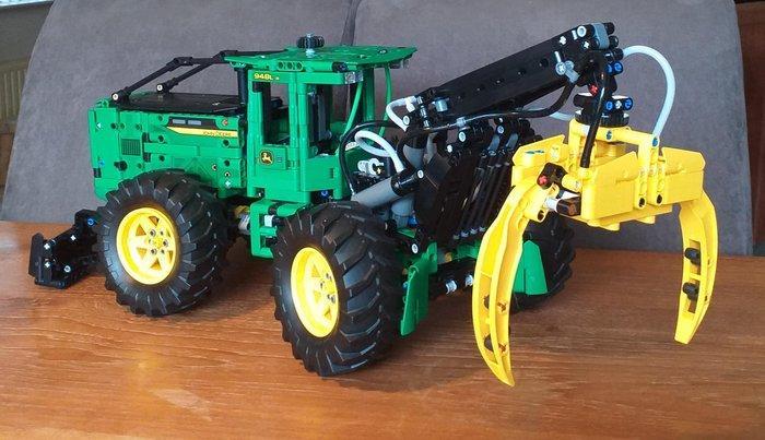 Lego Set - 42157 - Technic - John Deere 948L-II Skidder, Kinderen en Baby's, Speelgoed | Duplo en Lego