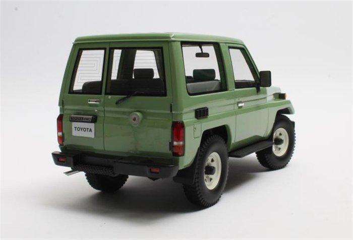 Cult Scale Models 1:18 - Modelauto - Toyota Landcruiser BJ70, Hobby en Vrije tijd, Modelauto's | 1:5 tot 1:12