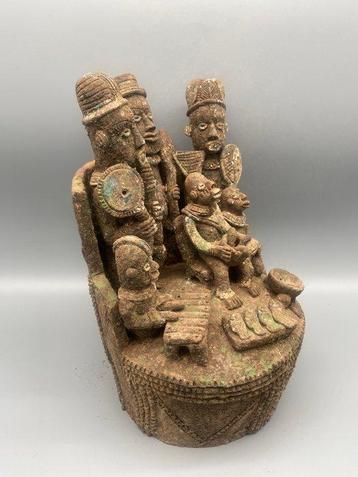 famille -royale -terre cuite -yoruba -nigeria - famille