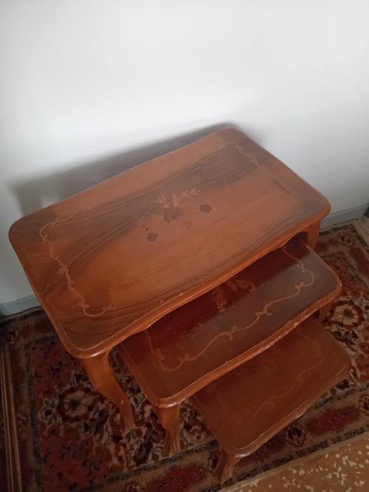 Set bijzettafels (3) - Hout - Set van drie vintage tafeltjes, Antiek en Kunst, Curiosa en Brocante