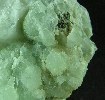 CW1602 Prehniet met Calciet Kristalcluster - Hoogte: 118 mm
