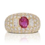 IGI Certificate - 1.96 total carat of ruby and diamonds -, Handtassen en Accessoires