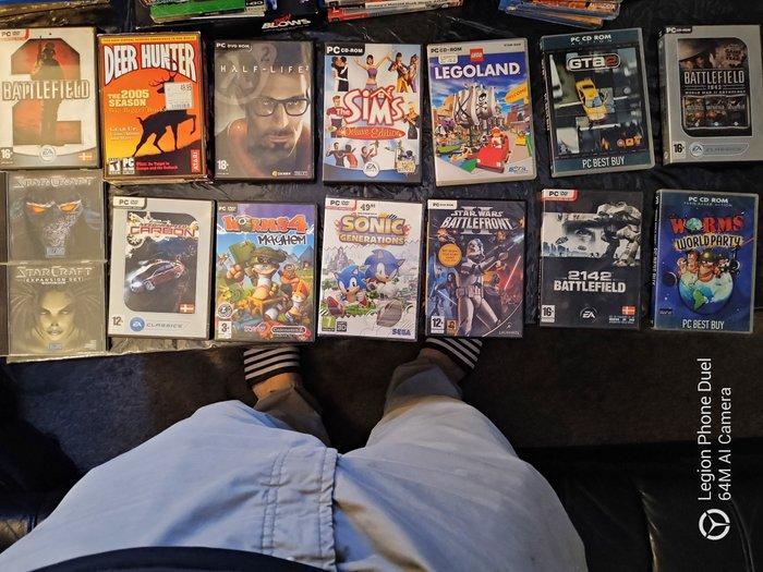 Sony - Playstation 4 (PS4) - A huge collection PlayStation 4, Games en Spelcomputers, Spelcomputers | Overige Accessoires