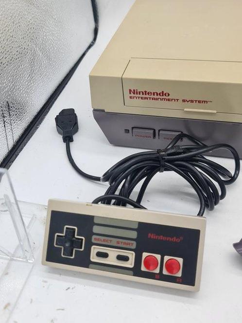 Nintendo - NES 8-Bit Classic Nes-01 1985 Console+Original, Games en Spelcomputers, Spelcomputers | Overige Accessoires