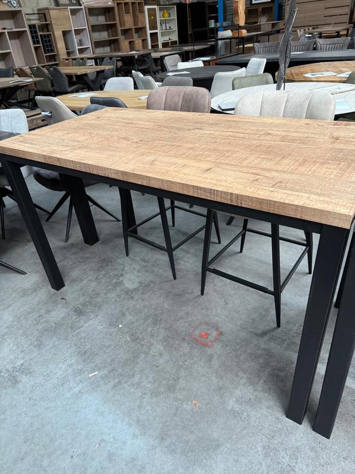 Duncan bartafel, kleur mango, Maison & Meubles, Tables | Tables à manger