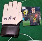 Mile Svilar - 2026 - Gants de gardien de but