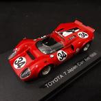 Ebbro 1:43 - Modelauto - Toyota 7, Nieuw