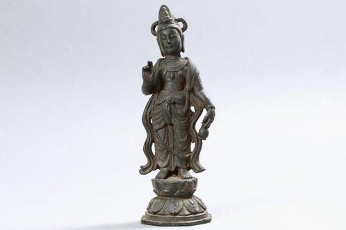 Kwan Yin (Guanyin) Statue – Cast Copper - Beeld, Antiek en Kunst, Antiek | Overige Antiek