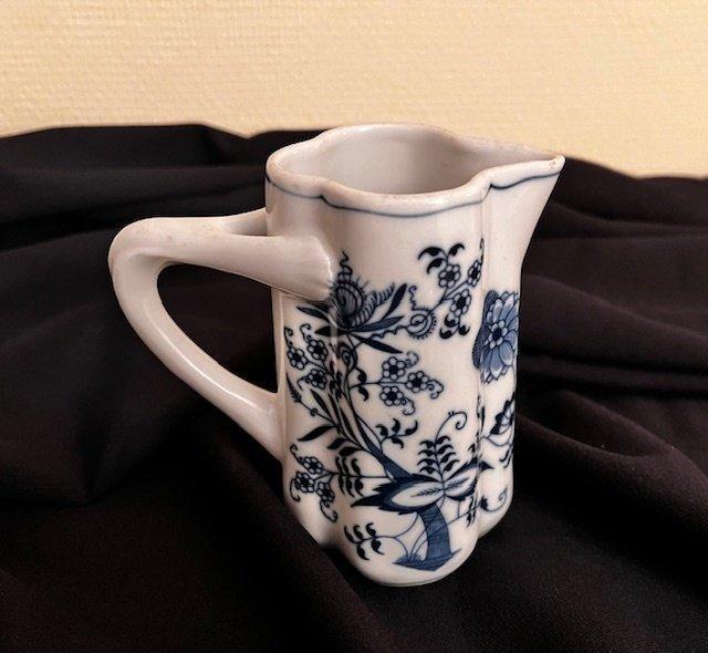 Blue Danube - Heena Aara - Tafelservies (23) - Swiebelmuster, Antiquités & Art, Antiquités | Meubles | Tables