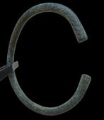 Époque Viking bracelet en bronze antique, extrémités en