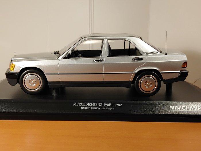 Minichamps 1:18 - Model sedan - Mercedes-Benz 190E - 1982, Hobby en Vrije tijd, Modelauto's | 1:5 tot 1:12