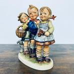 Hummel # 369 - Follow the Leader - TMK6 - Beeldje -, Antiek en Kunst