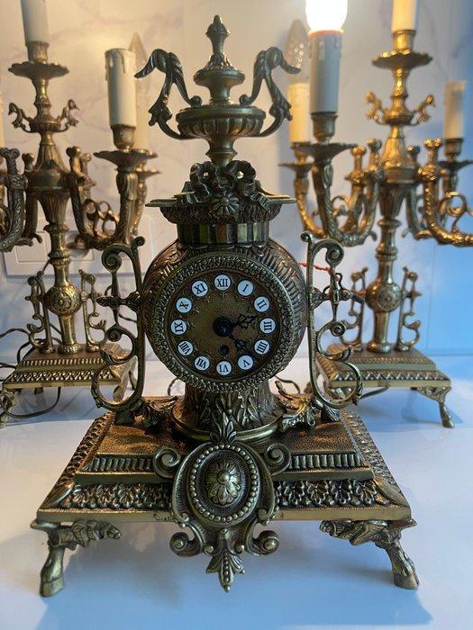 Klok en garnituur set (3) - - Verguld messing - 1950-1960, Antiek en Kunst, Curiosa en Brocante