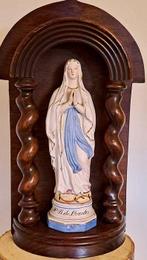Figuur - Prachtige kapel met Madonna van Lourdes - 37 cm -, Antiek en Kunst