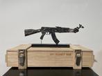 Van Apple - Art Against War - AK-47 Black