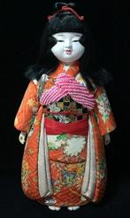 Ichimatsu Kimekomi Doll Statue / Kimono Woman Girl /
