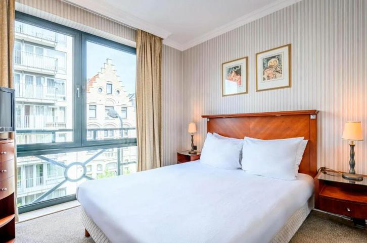 Appartement aan Square Ambiorix, Brussels, Immo, Appartementen en Studio's te huur, 35 tot 50 m²