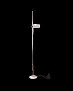 Oluce - Joe Colombo - Lamp (2) - Metaal, Antiek en Kunst
