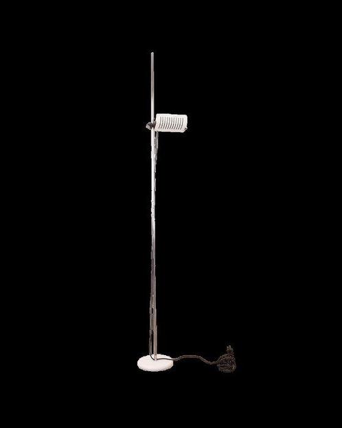 Oluce - Joe Colombo - Lamp (2) - Metaal, Antiek en Kunst, Antiek | Verlichting