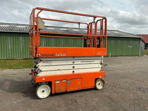 Veiling: Schaarlift Snorkel S4732E Elektrisch 9.9m 2018, Zakelijke goederen, Machines en Bouw | Liften, Steigers en Ladders, Ophalen