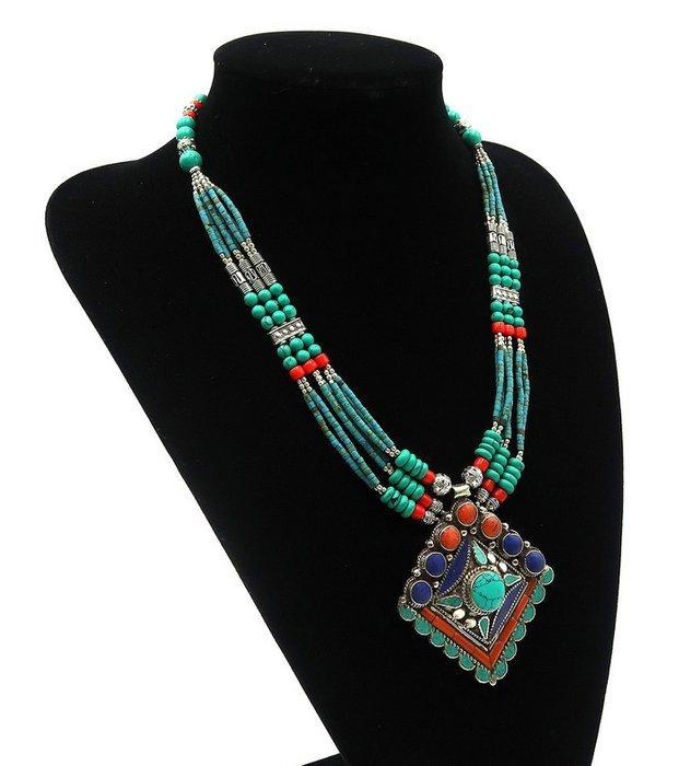 Turquoise - Tibetaans zilver - Ketting met hanger - Corail,, Verzamelen, Mineralen en Fossielen