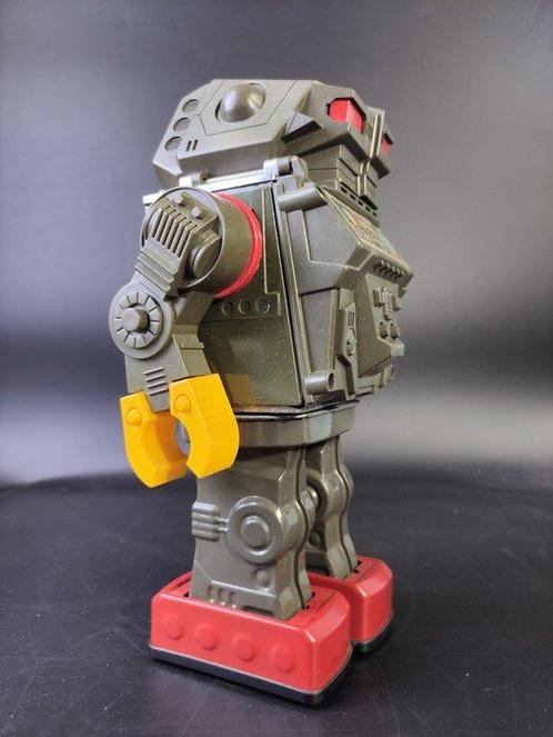 Horikawa - Speelgoed robot Cosmic Fighter Battery Operated, Antiek en Kunst, Antiek | Speelgoed