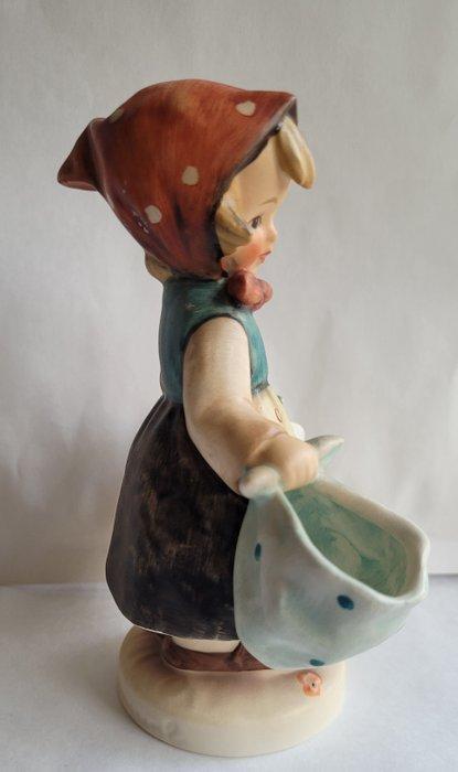 Beeldje - Hummel Goebel Moeders Liefje - TMK5 - Porselein, Antiek en Kunst, Curiosa en Brocante
