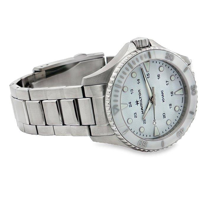 Hamilton - Khaki Navy Scuba Quartz - H82221110 - Unisexe -, Handtassen en Accessoires, Horloges | Heren