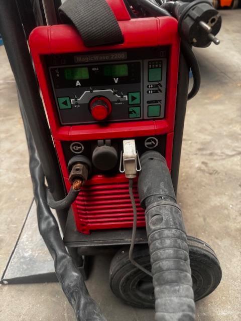 TIG AC DC MONOFASIG, Doe-het-zelf en Bouw, Gereedschap | Lasapparaten, Tig, Zo goed als nieuw, 150 tot 250 ampère