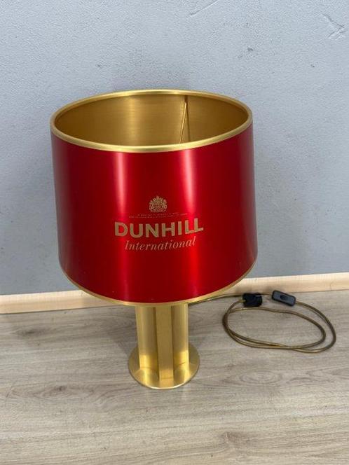 Dunhill International reclame lamp - Lampe - Métal, Antiek en Kunst, Antiek | Wandborden en Tegels