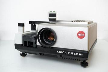 Leica Pradovit  P255 IR with lens 90mm 2.5 P2 Colorplan MC