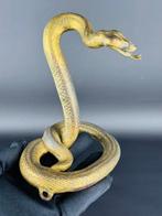Antica statua raffigurante serpente, Antiek en Kunst