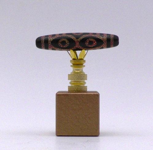 Amulette de dragon tibétain ancien rare avec 6 yeux dagate, Verzamelen, Dierenverzamelingen