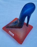 Kosta Boda - Beeldje - Glazen sculptuur van een hoge hak op