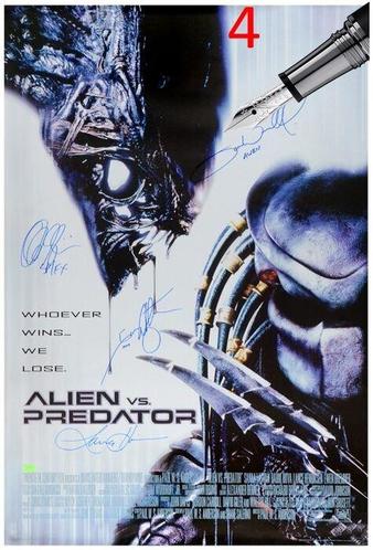 Alien vs Predator - Signed by 4 - Lance Henriksen, Ian