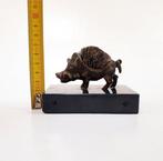sculptuur, Sanglier essuie-plume - début XXe siècle - 7 cm -