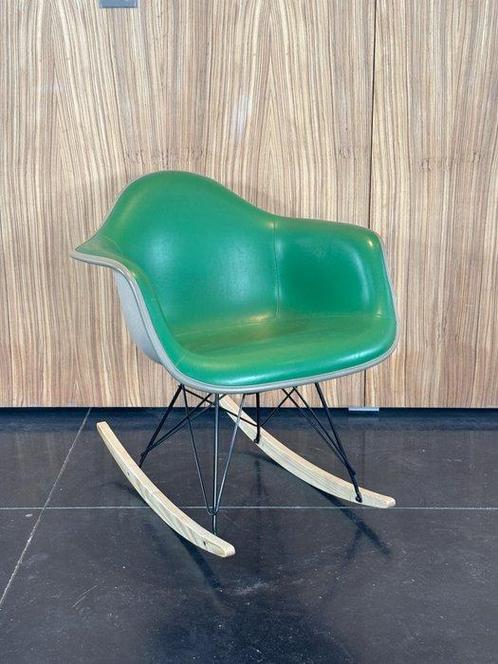 Herman Miller, Vitra - Charles Eames, Ray Eames - Chaise à, Antiek en Kunst, Antiek | Meubels | Stoelen en Sofa's