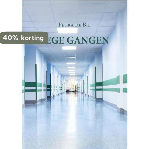 Lege gangen 9789079875887 Petra de Bil, Boeken, Politiek en Maatschappij, Gelezen, Verzenden