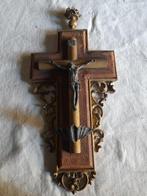 Crucifix - Brons, Hout - 1800-1850
