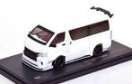 IXO - 1:43 - Toyota Hiace Widebody 2018 - MOC323, Nieuw