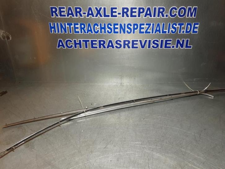 Opel Manta A Berlinetta, de chroomlijsten van het vinyldak., Auto-onderdelen, Carrosserie, Gebruikt, Opel, Verzenden