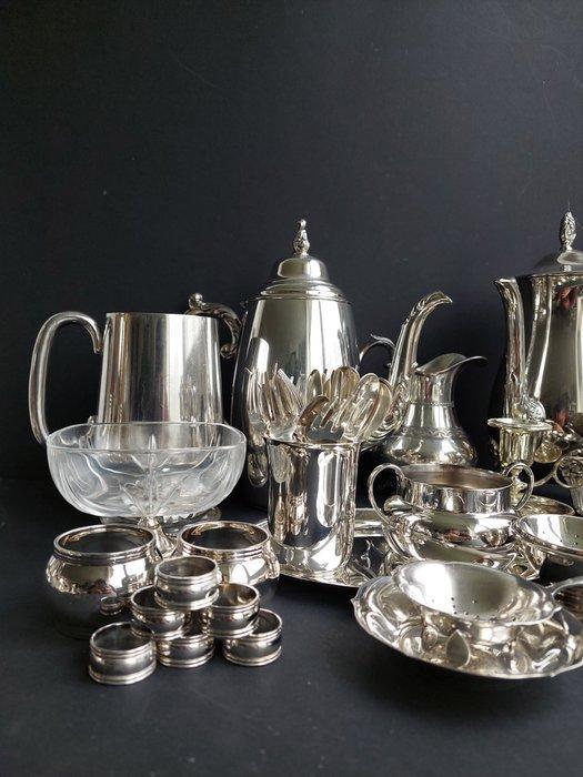 Collectie merkartikelen - Koffie en thee servies onderdelen, Antiquités & Art, Curiosités & Brocante