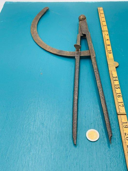 Wetenschappelijk kompas - Smeedijzer - Passer, Compass, Antiquités & Art, Antiquités | Autres Antiquités