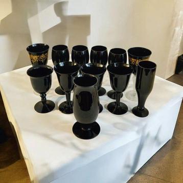 Wijnglas (14) - Glas - Black Collection beschikbaar voor biedingen