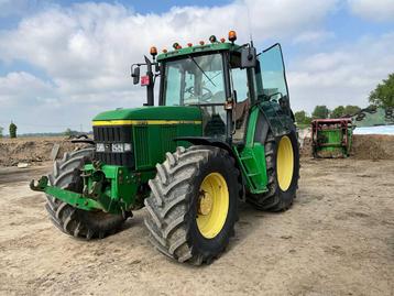 2000 John Deere 6910 Andere tractoren beschikbaar voor biedingen